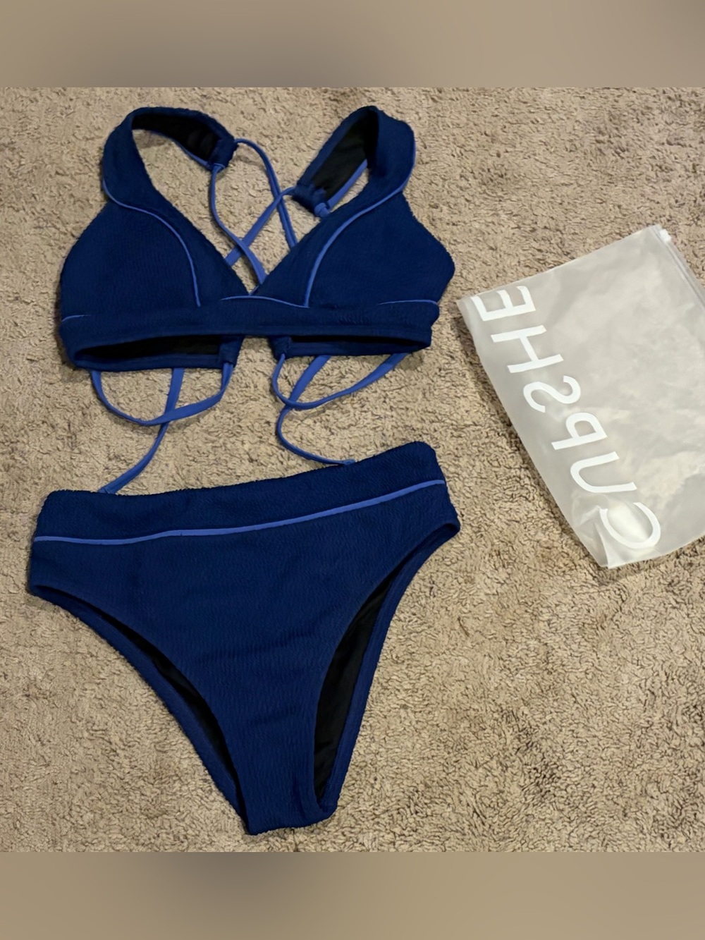 CUPSHE Women’s Navy Blue Textured High-Waist Bikini Set - Large